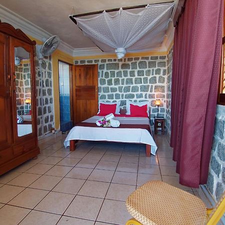 Chambres D'Hotes Beluga Nosy Be Exterior photo