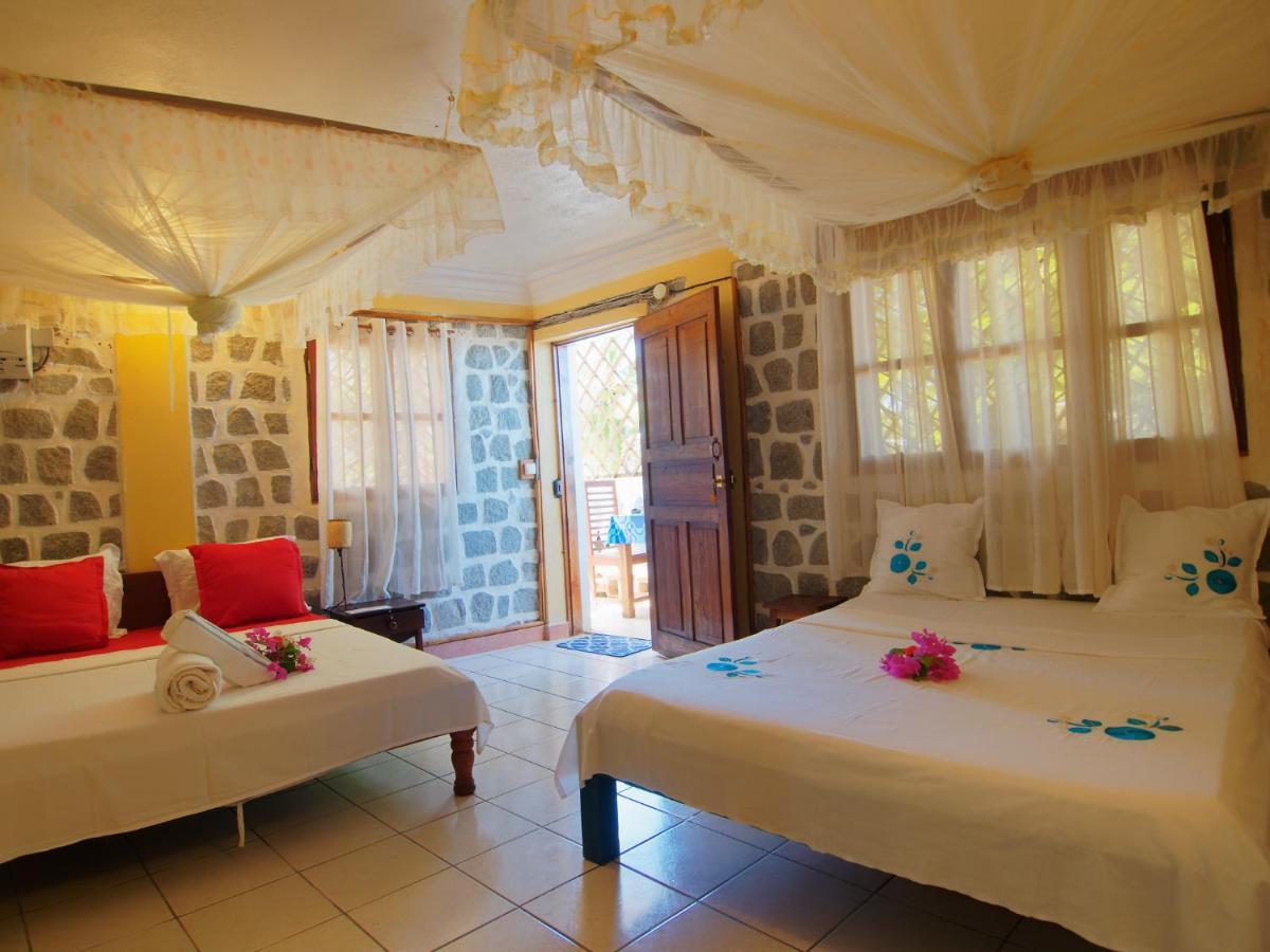 Chambres D'Hotes Beluga Nosy Be Exterior photo